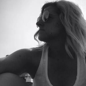 Meet your Posher, Keeley