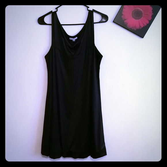 💕🍃💜New No Tag Lovely Little Black Dress💜🍃💕