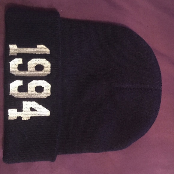 "1994" beanie