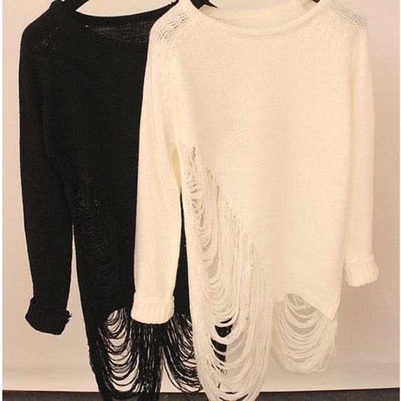 Loose knit oversized Shredded sweater - Picture 2 of 4