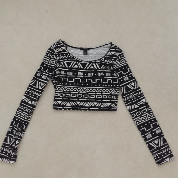 Forever 21  Long Sleeve Crop Top - Picture 1 of 3