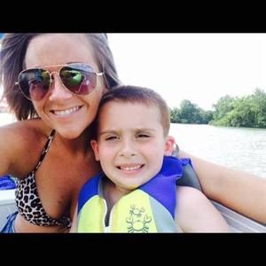 Meet your Posher, Tabitha