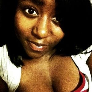 Meet your Posher, Jasmine