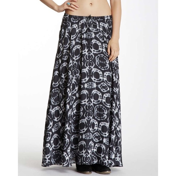 Da-Nang boheme silk skirt. - Picture 2 of 2