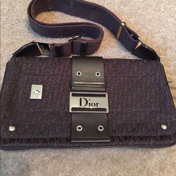 Shoulder bag