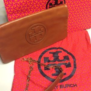 Tory Burch Reva clutch with removable strap.