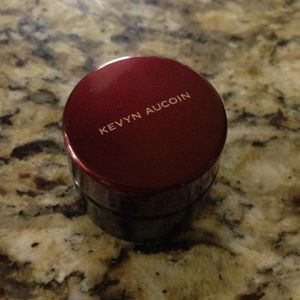 Kevyn Aucoin Sensual Skin Enhancer