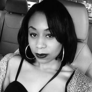 Meet your Posher, Simone