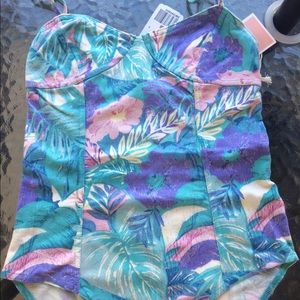 Brand new floral body suit