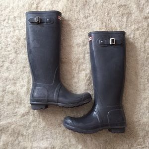 Hunter Boots (Gray) - size 8F- Brand New Condition