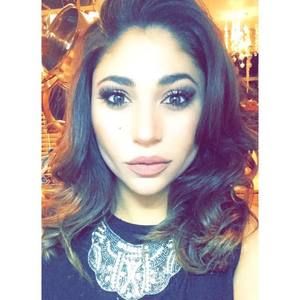 Meet your Posher, Natalie