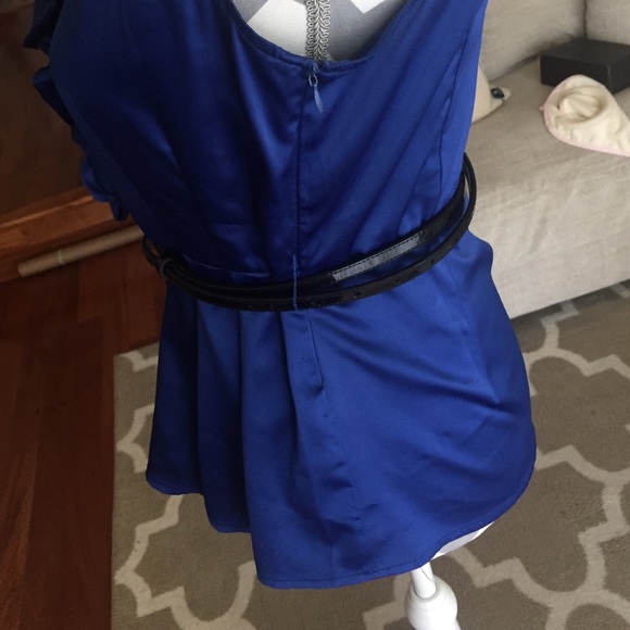 Blue Top - Picture 3 of 4