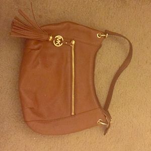 Micheal kors hand bag