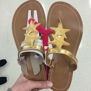✨✨✨SALE✨✨✨ Lilly for Target starfish sandals