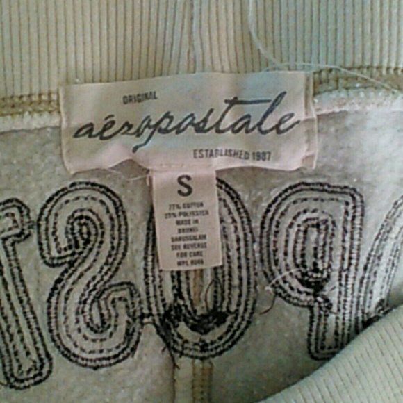 A?ropostale sweatpants
