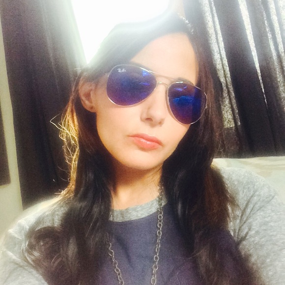 Raglan Navy and Heather Grey Shirt FLASH SALE 💜 - Picture 4 of 4