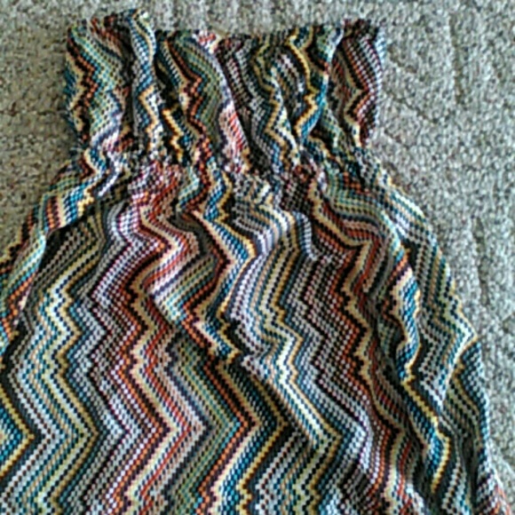 Elan zigzag strapless dress