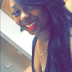 Meet your Posher, Ciera