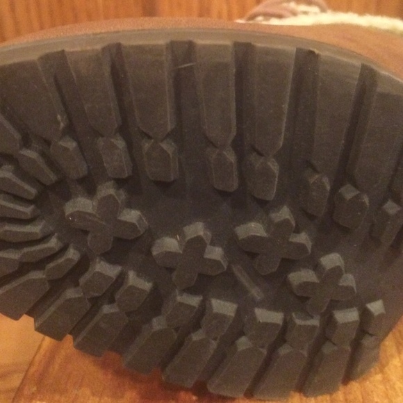 Fun fall boot! - Picture 3 of 3