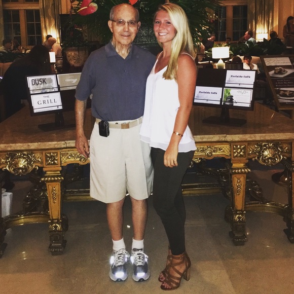 Meet your Posher, Meghan - Picture 3 of 3