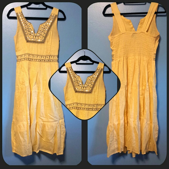 Yellow dress