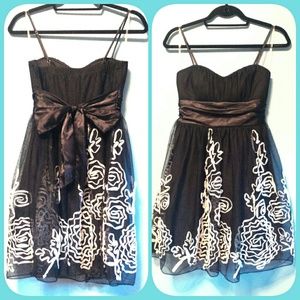 Black and white dress