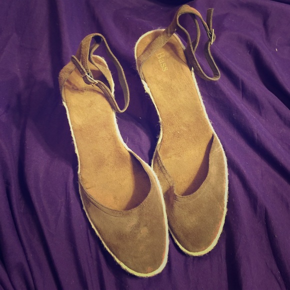 Bass Tobacco Suede espadrilles size 10