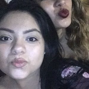 Meet your Posher, Selena