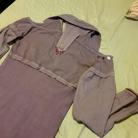 Shirt - Picture 2 of 4