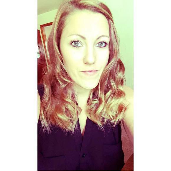 Meet your Posher, Jessica - Picture 1 of 1