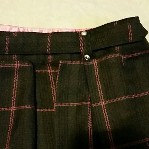 Echo Red pleated skirt - Picture 4 of 4