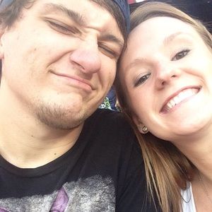 Meet your Posher, Kaleigh