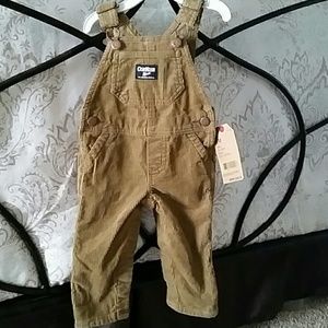 🅱oys  beigh bib cords