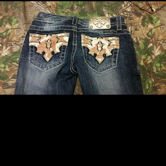SOLD - Picture 2 of 2