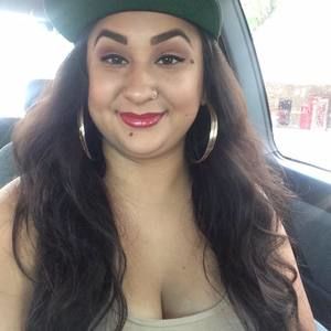 Meet your Posher, Noemi