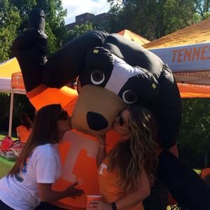 Meet your Posher, Stefanie