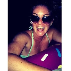 Meet your Posher, Jacqueline