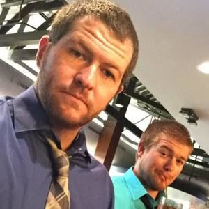 Meet your Posher, Levi