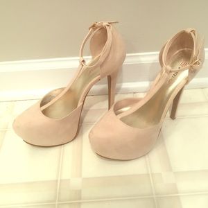 Just fab size 7 heels