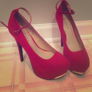New JustFab RED High heels