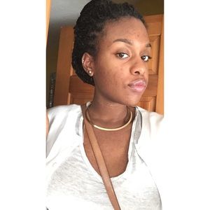 Meet your Posher, Imani