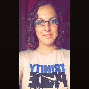 Meet your Posher, Abigail