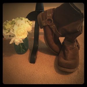 Rocket Dog Short Boot