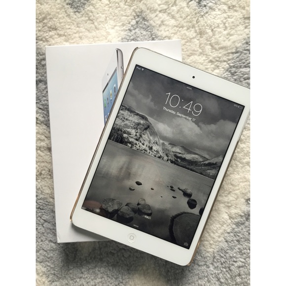 🚫🚫 SOLD 🚫🚫 Apple iPad Mini WiFi 16gb - Picture 2 of 3