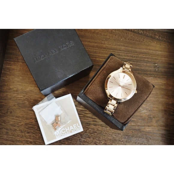 Michael Kors Jewelry - Michael Kors Women's Rose Gold Watch