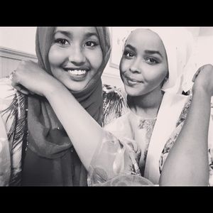 Meet your Posher, Ayan