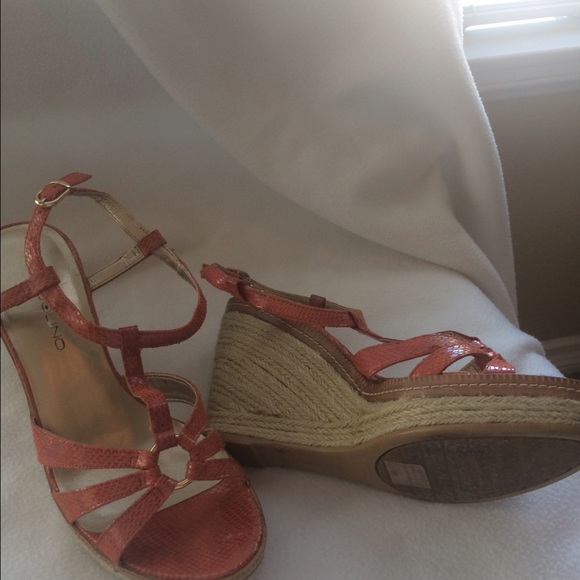 Coral wedges!  So fun and flirty!