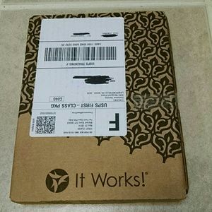 It Works! Body wraps! 4 come in one box. I have 7