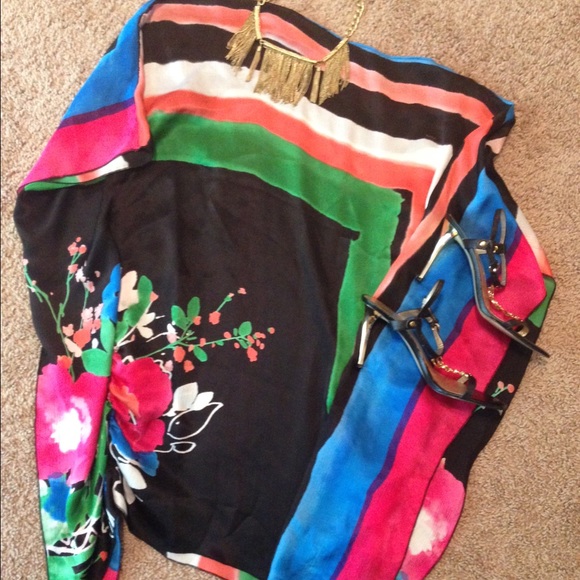 Bebe Top/Mini-Dress