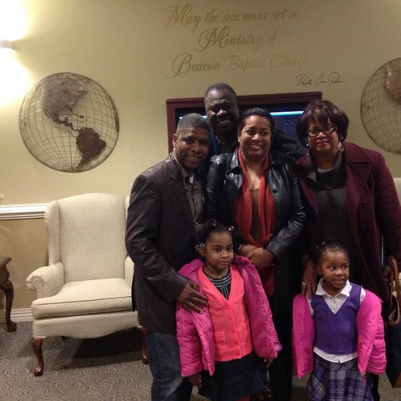 Meet your Posher, Monica - Picture 1 of 1